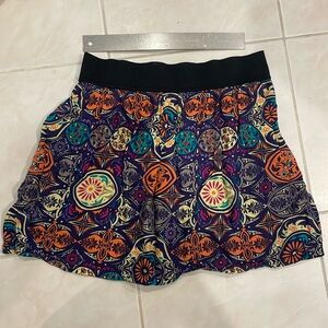 Thick band skirt with pockets